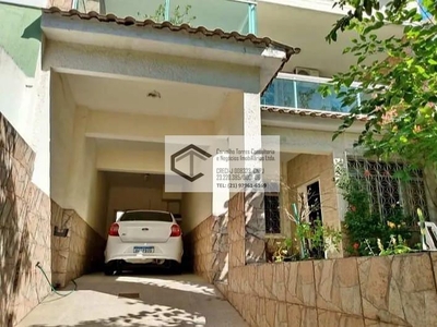 Casa em Freguesia (Jacarepaguá), Rio de Janeiro/RJ de 238m² 4 quartos à venda por R$ 789.000,00