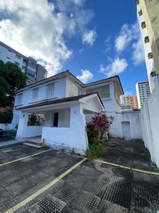 Casa em Graças, Recife/PE de 320m² 6 quartos à venda por R$ 1.999.000,00