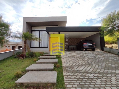 Casa em Jardim Europa, Bragança Paulista/SP de 200m² 3 quartos à venda por R$ 1.589.000,00 ou para locação R$ 8.800,00/mes