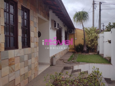Casa em Jardim Vila Rica - Tiradentes, Volta Redonda/RJ de 276m² 4 quartos à venda por R$ 799.000,00
