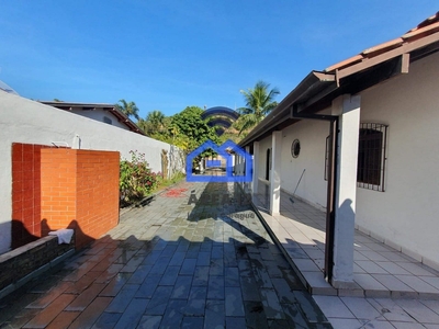 Casa em Martim de Sá, Caraguatatuba/SP de 120m² 3 quartos à venda por R$ 444.000,00