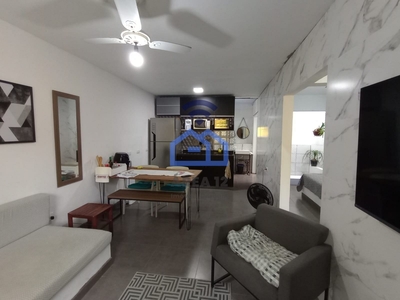 Casa em Martim de Sá, Caraguatatuba/SP de 45m² 2 quartos à venda por R$ 359.000,00