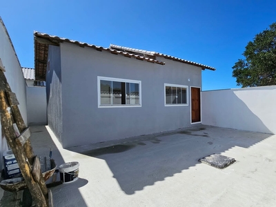 Casa em Peró, Cabo Frio/RJ de 65m² 2 quartos à venda por R$ 264.000,00