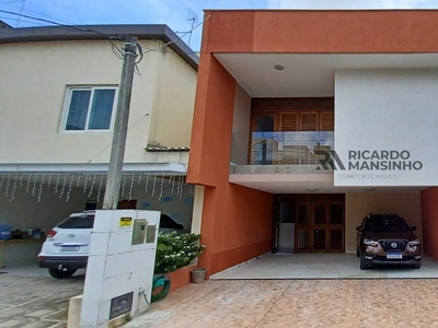 Casa em Pitimbu, Natal/RN de 240m² 3 quartos à venda por R$ 749.000,00