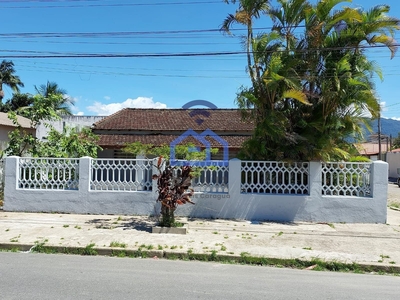 Casa em Porto Novo, Caraguatatuba/SP de 300m² 3 quartos à venda por R$ 599.000,00