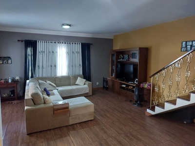 Casa em Vila Valqueire, Rio de Janeiro/RJ de 233m² 3 quartos à venda por R$ 599.000,00