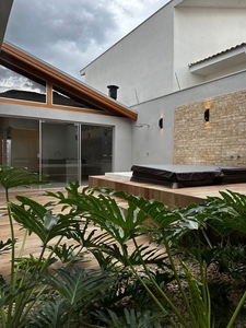 Casa em Residencial Amazonas, Franca/SP de 268m² 3 quartos à venda por R$ 1.299.000,00