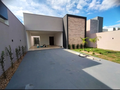 Casa em Setor Residencial Sul, Sinop/MT de 140m² 3 quartos à venda por R$ 949.000,00