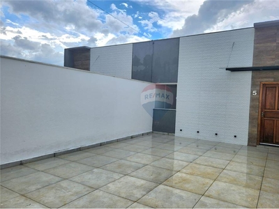 Casa em São Pedro, Juiz de Fora/MG de 221m² 3 quartos à venda por R$ 598.000,00