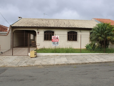 Casa em Vila Bancária, Campo Largo/PR de 197m² 3 quartos à venda por R$ 649.000,00