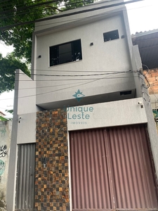 Casa em Vitória, Belo Horizonte/MG de 300m² 4 quartos à venda por R$ 697.000,00