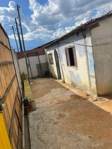 Chácara em Vila Favorino, Caçapava/SP de 360m² 2 quartos à venda por R$ 265.000,00