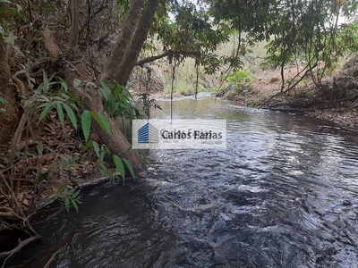 Fazenda em Asa Norte, Brasília/DF de 40000m² à venda por R$ 609.000,00