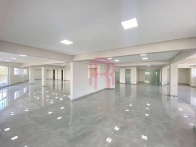 Sala comercial para locação anual, 360m² no centro de balneário camboriú.