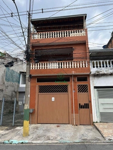 Sobrado em Jardim Adriana, Guarulhos/SP de 298m² 3 quartos à venda por R$ 639.000,00