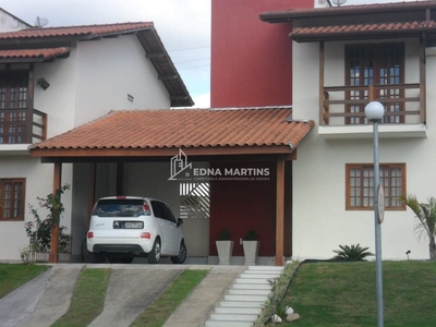 Sobrado em Parque Ipiranga, Resende/RJ de 112m² 3 quartos à venda por R$ 599.000,00