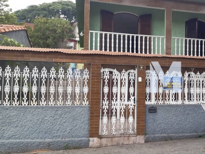 Sobrado em Vila Júpiter, São Bernardo do Campo/SP de 245m² 3 quartos à venda por R$ 799.000,00