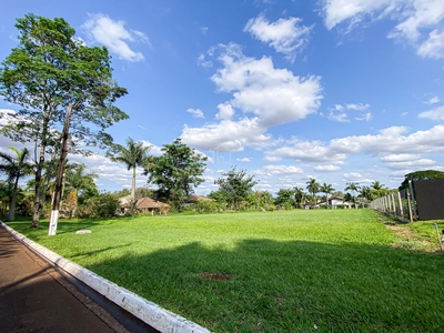 Terreno em Centro, Cambé/PR de 2500m² à venda por R$ 687.000,00
