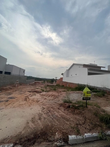 Terreno em Setor Lc, Água Boa/MT de 525m² à venda por R$ 368.000,00