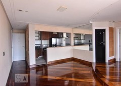 APARTAMENTO no 23º andar com 1 dormitório e 1 garagem