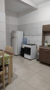 Alugo apartamento