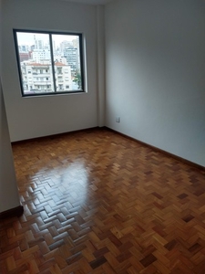 Apartamento para aluguel e venda tem 45 metros quadrados com 1 quarto em Aclimação - São P