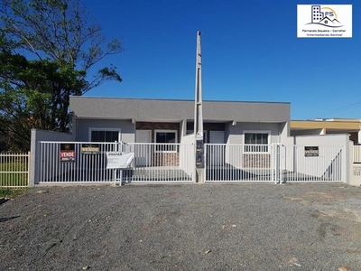 Casa à venda no bairro Coroados - Guaratuba/PR