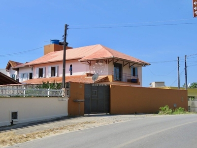 PENHA - Casa Padrão - Praia Grande