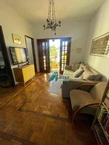 Casa com 3 quartos à venda no bairro Santa Teresa, 236m²