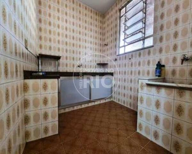 Apartamento na Vila da Penha à venda