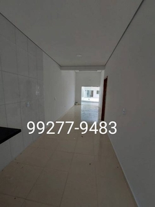 Casa de Condomínio com 2 Quartos e 2 banheiros para Alugar, 60 m² por R$ 2.200/Mês