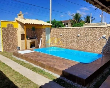 Linda casa de 2 quartos, piscina e área gourmet em Unamar - Cabo Frio - RJ