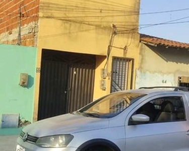 Vendo Casa Duplex Com Garagem 02 Quartos Valor R$100.000. com antecedência