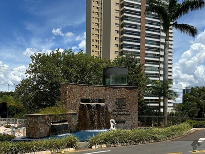 Apartamento em frente ao shopping Campo Grande