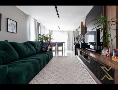 Apartamento no Bairro Victor Konder em Blumenau com 3 Dormitórios (3 suítes) e 135.98 m²