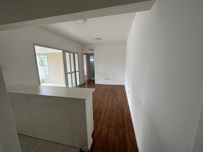 Apartamento à venda em Campo Belo com 70 m², 2 quartos, 1 suíte, 1 vaga