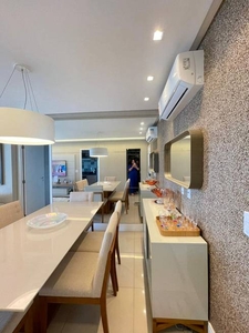 Apartamento com 3 Quartos e 2 banheiros à Venda, 82 m² por R$ 1.150.000