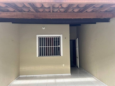 Casa com 2 Quartos e 2 banheiros à Venda, 80 m² por R$ 43.000
