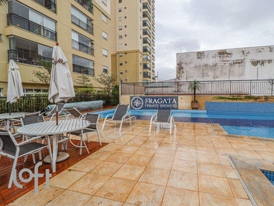 Apartamento à venda em Campo Belo com 83 m², 3 quartos, 2 suítes, 2 vagas