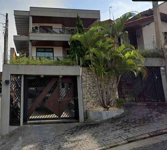 Casa com 3 quartos à venda no bairro Vila Carvalho, 367m²