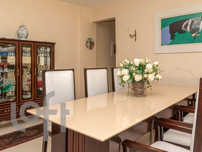 Apartamento à venda em Grajaú com 120 m², 3 quartos, 1 suíte, 1 vaga