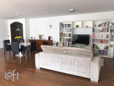 Apartamento à venda em Jardim Paulista com 226 m², 3 quartos, 1 suíte, 2 vagas