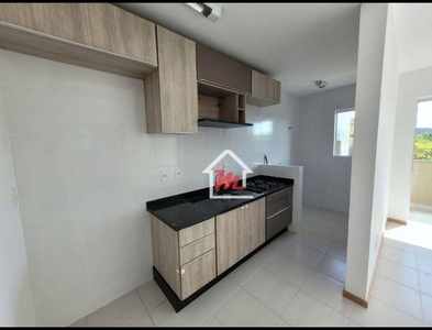 Apartamento no Bairro Vila Nova em Blumenau com 2 Dormitórios (1 suíte) e 75 m²