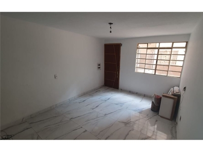 Apartamento em Conjunto Residencial José Bonifácio, São Paulo/SP de 88m² 2 quartos à venda por R$ 191.000,00