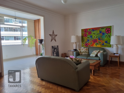 Apartamento em Copacabana, Rio de Janeiro/RJ de 227m² 4 quartos à venda por R$ 2.299.000,00