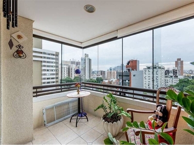 Apartamento em Menino Deus, Porto Alegre/RS de 100m² 3 quartos à venda por R$ 779.000,00