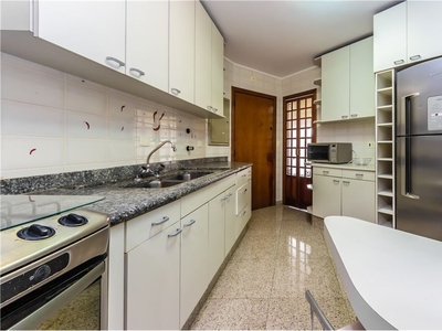 Apartamento em Vila Bertioga, São Paulo/SP de 112m² 4 quartos à venda por R$ 609.000,00