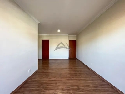 Apartamento para alugar em Jardim Planalto de 92.00m² com 3 Quartos, 1 Suite e 2 Garagens