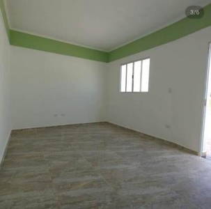 Casa com 2 Quartos e 1 banheiro à Venda, 70 m² por R$ 255.000