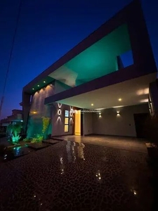 Casa com 3 dormitórios para alugar, 280 m² por R$ 9.550,00/mês - Golden Park - Mirassol/SP